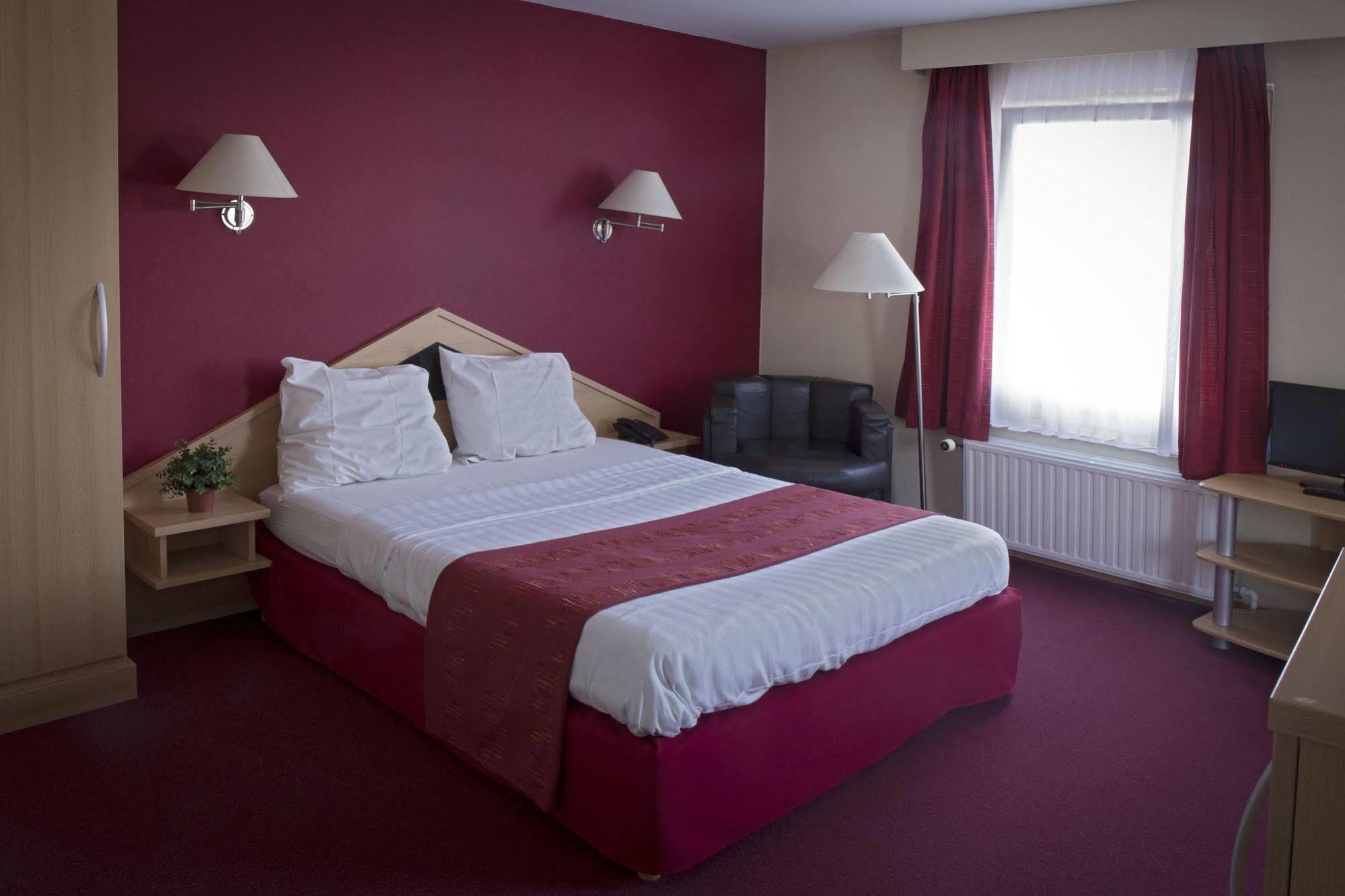 Hotel New Flanders Sint-Niklaas Eksteriør bilde
